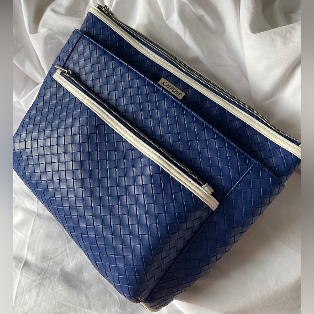Cosmetic bag